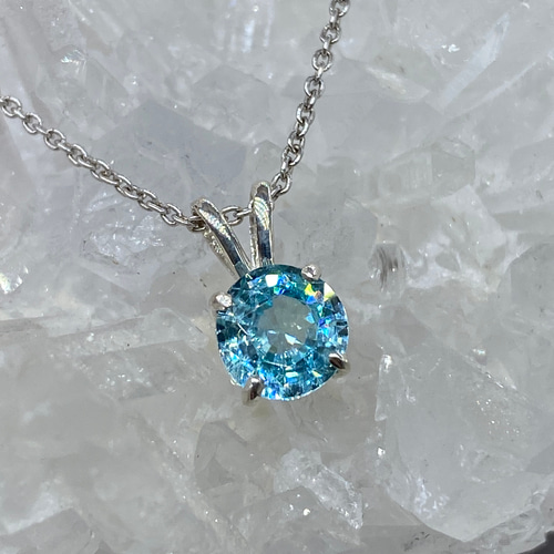 天然ブルージルコン(1.68ct ラウンド)のネックレス ネックレス 天然ブルージルコン(1.68ct ラウンド)のネックレス ネックレス
