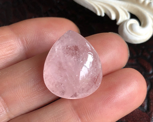 2753】ジャンピング ネコ 天然石 チャーム オルゴナイト 月 金運