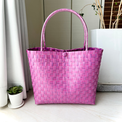 PPバンドバッグ プラカゴバッグ パステルカラー ハンドメイド A4サイズ ppバンドで作成しています❤︎ . プラカゴバッグ オーダーサイズ
