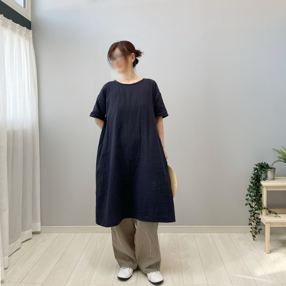 ダブルガーゼの半袖ワンピース。ネイビー【受注製作】 5枚目の画像
