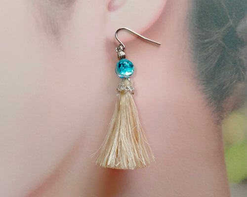 SOLD◆ハンドメイド ガラスピアス ブルー&オレンジレトロ SOLD◇ハンドメイド ガラスピアス ブルー&オレンジレトロ