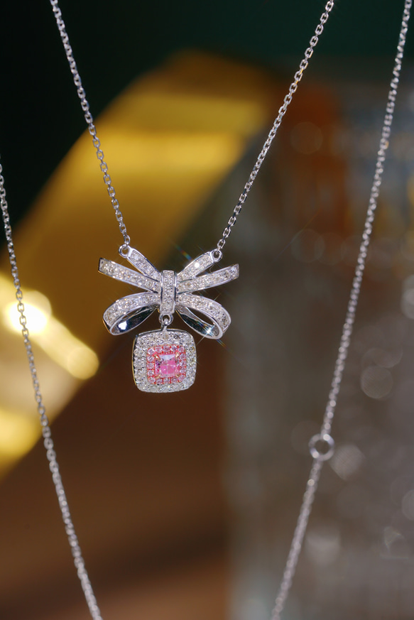 k18wg ダイヤモンドネックレスリボン