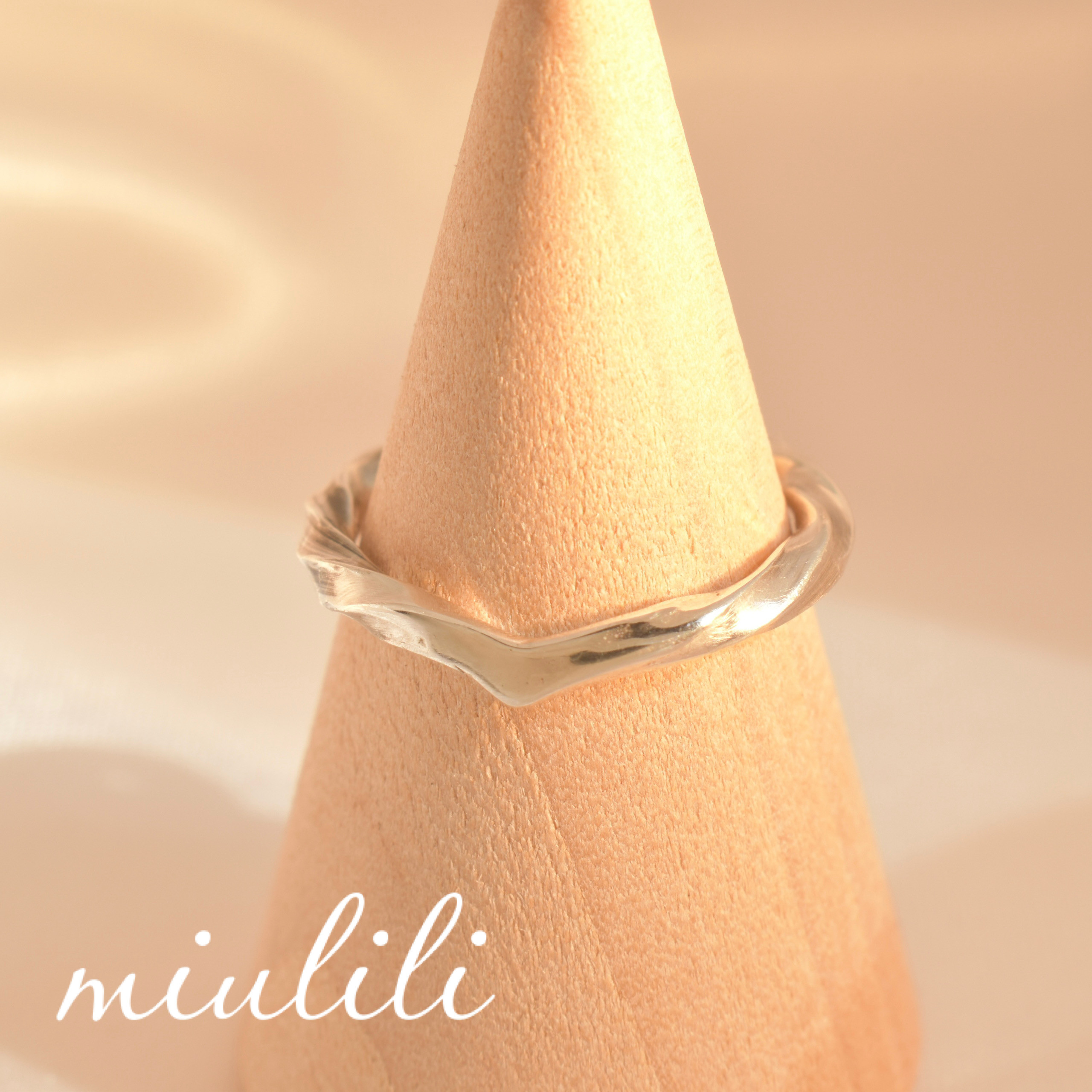 ツイストリング　シルバー９２５