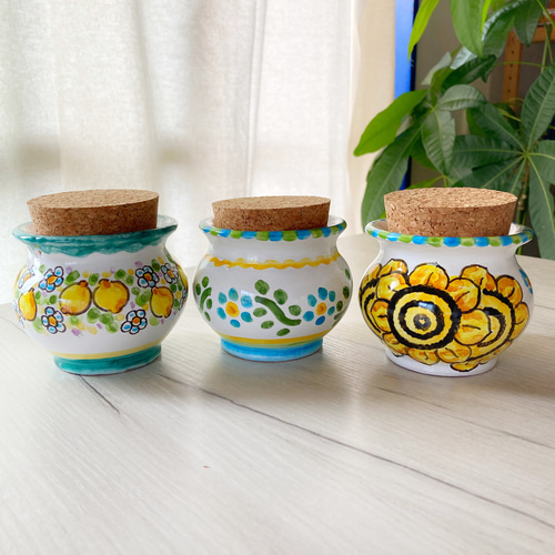 creema限定】コルク蓋付き 陶器 8cm マヨリカ焼き お椀・ボウル