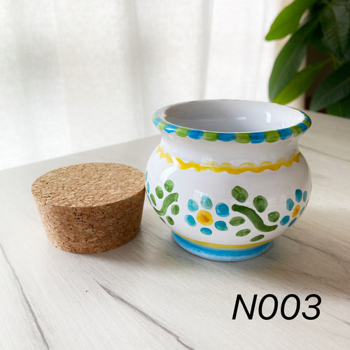 creema限定】コルク蓋付き 陶器 8cm マヨリカ焼き お椀・ボウル