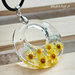 ひまわり畑ネックレス｡*･ﾟﾟmarry.c's handmadeaccessory 1枚目の画像