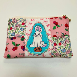 うさぎパネル生地　ハンドメイド　布バスケット　フラットポーチ パッチdeポーチ ポップなうさぎさん パッチワーク ポーチ フラット