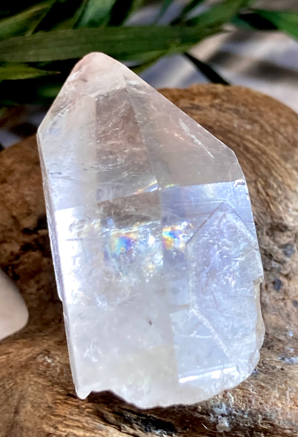 【宇宙の叡智】虹入りレムリアンシードクリスタルポイント⭐️バーコード 宇宙の叡智】虹入りレムリアンシードクリスタルポイント⭐️バーコード