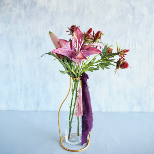 カサブランカレッドとレッドアザミ】｜アーティフィシャルフラワー