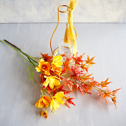 【赤紅葉とイエローコスモス】｜アーティフィシャルフラワー 花瓶アレンジ｜ギフト・インテリア雑貨| 秋 5枚目の画像