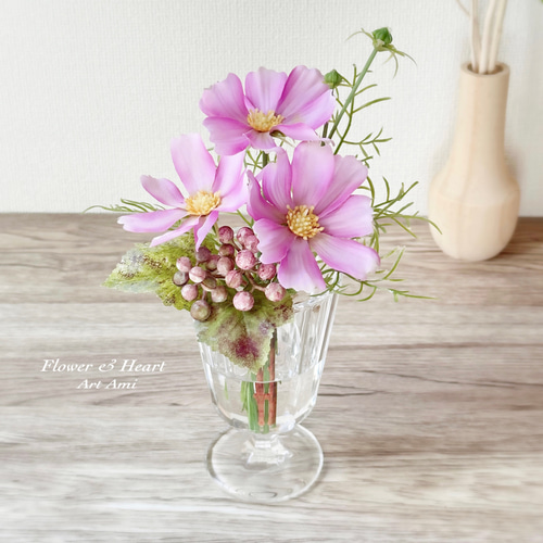 額縁あり】秋桜(コスモス)の陶器作品
