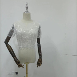 手工珠寶短上衣圓領 出色的時尚外觀 女性框架蕾絲袖上衣 第1張的照片