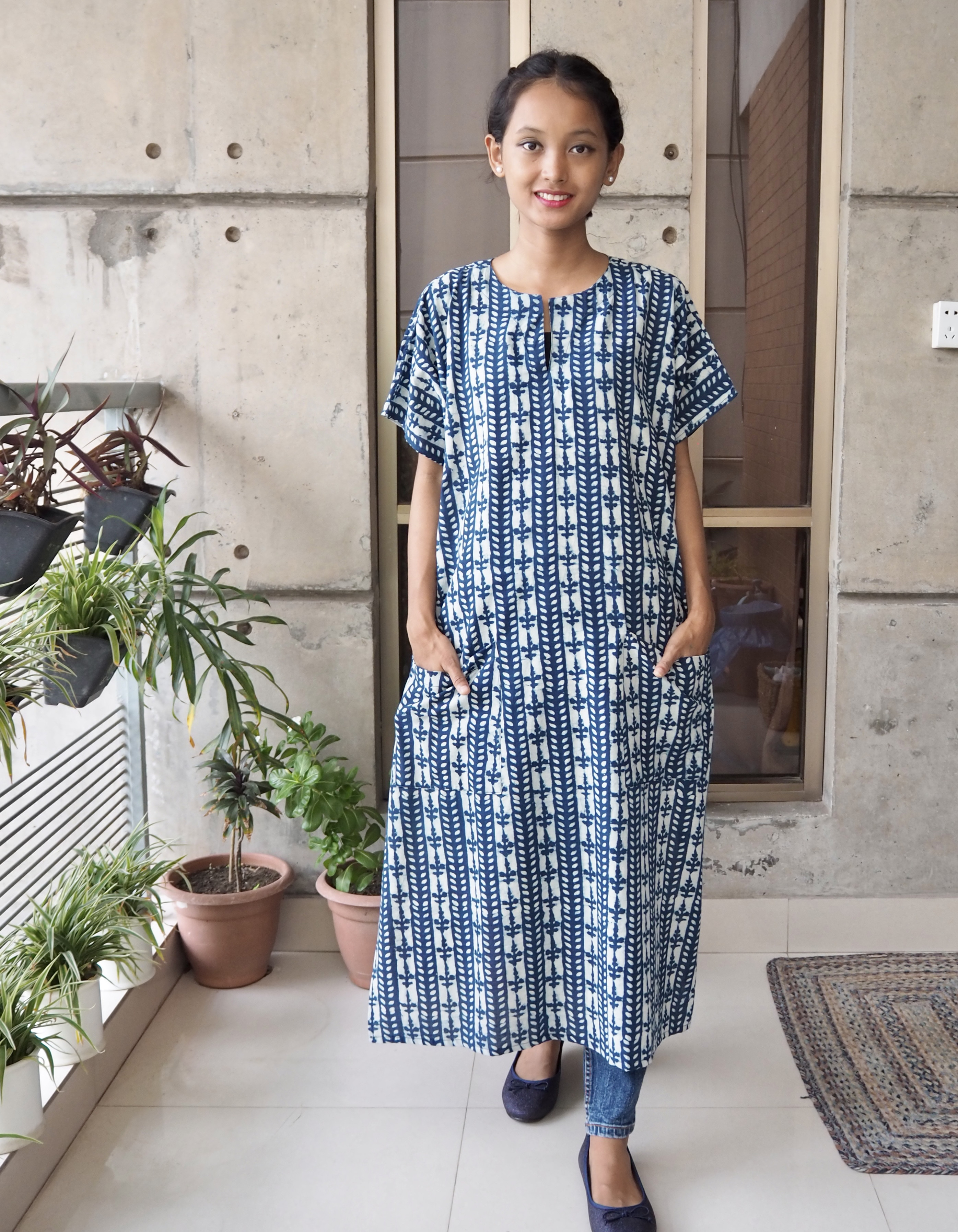 カフタンワンピース（ハンドブロックプリント）