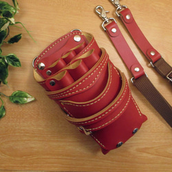 手縫い ヌメ革 シザーケース (手染め茶色) 6丁差し 革ベルト付き SCL