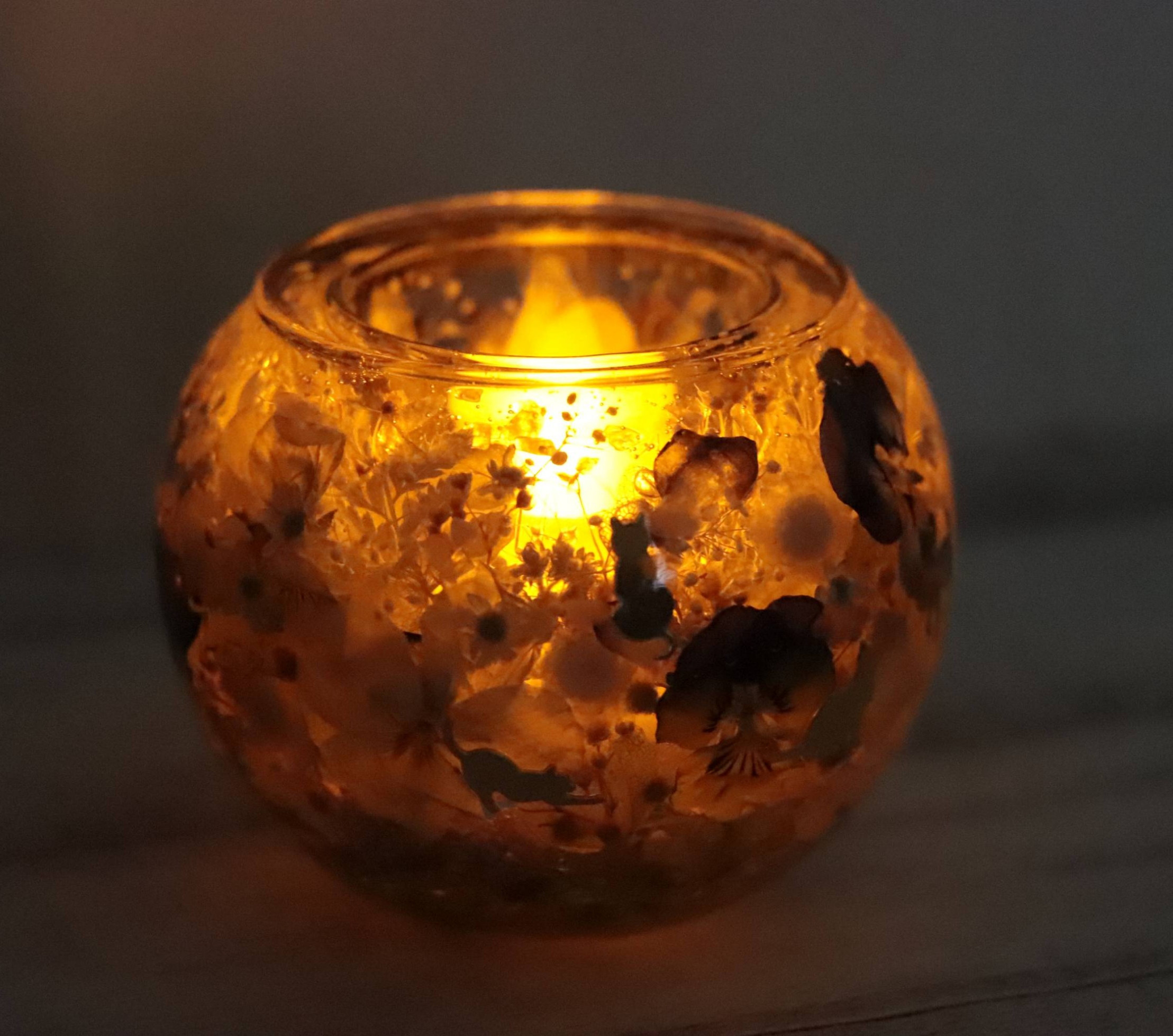 【選べるラベル】猫のお散歩～ローズクォーツ～キャンドルホルダー＊母の日・就職・結婚・誕生日・誕生石