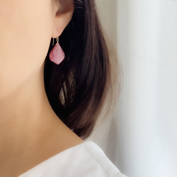 大粒 ロードナイト 天然石 14Kgf ピアス　アレルギー対応 --Rose pink-- 6枚目の画像