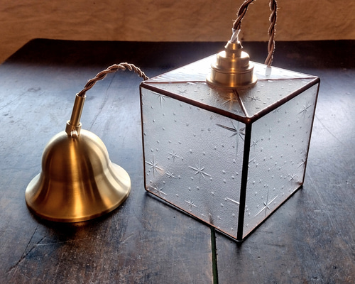 ガラス細工 照明 Stained glass-pendant Break｜ARTWORKSTUDIO公式