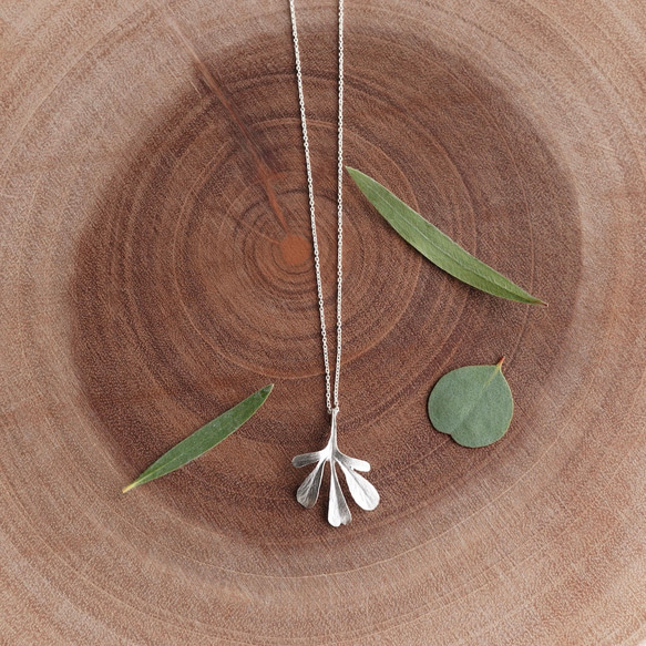 Rue leaf necklace [P100SV] 2枚目の画像