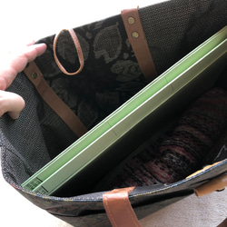 アンティーク大島紬のトートバッグ　リバーシブル　茶花　A4サイズがらくらく入ります　ギフトに　着物リメイク 7枚目の画像