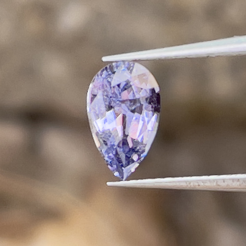 スピネル ルース 美しいラベンダー スピネル 1.14カラット ペアカット