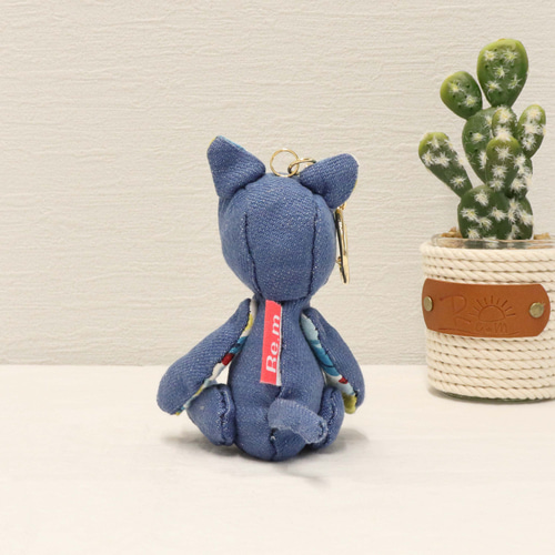 ぷちにゃんキーホルダー ネコ デニム ブラウン キーホルダー Re.m 通販
