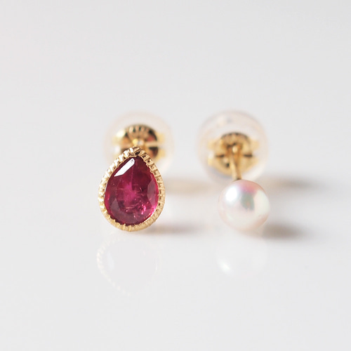 K18ルビーとパールのピアス アシンメトリー ドロップ ピアス