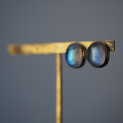 white labradorite brass pierce (kougei) 10枚目の画像