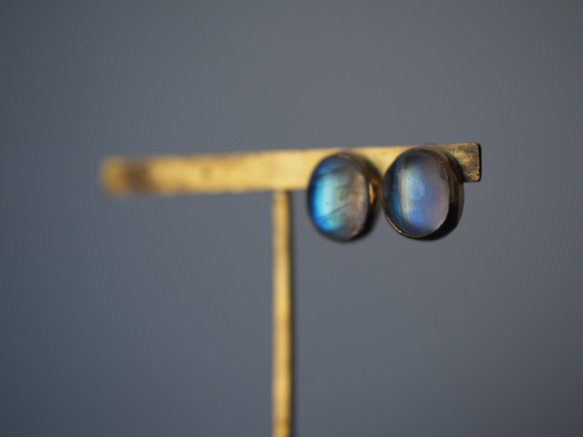 white labradorite brass pierce (kougei) 10枚目の画像