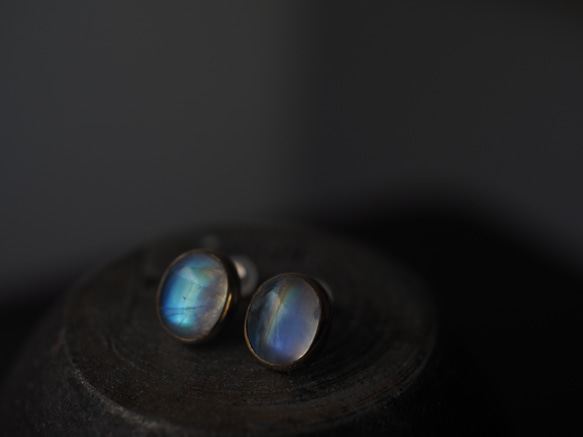 white labradorite brass pierce (kougei) 7枚目の画像