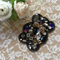 ku-lala キラキラビジュー ベアブローチ ブローチ Kulala 通販