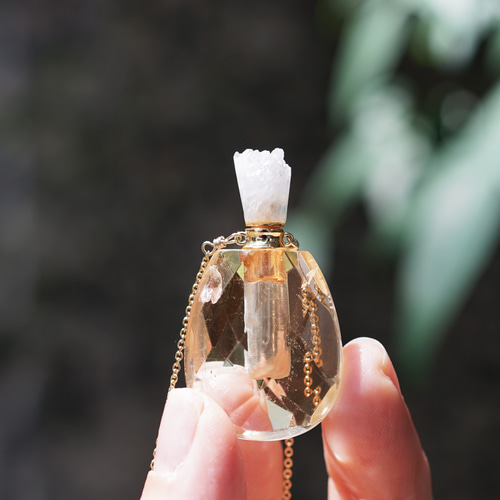☆シトリンの香水瓶☆50cmネックレス ～Jewel perfume bottle