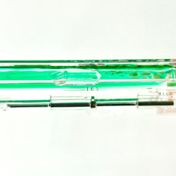 【印鑑ケース】キラキラメロンソーダ！鮮やかなグリーンのアワビシェル印鑑ケース。 4枚目の画像