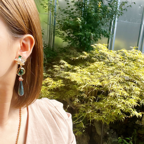 グリーン系　ビジュー　ピアス　ハンドメイド　イヤリング変更可 グリーン形 ビジュー ピアス ハンドメイド イヤリング変更可