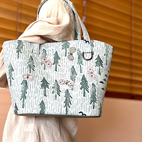 ハンドメイド　トートバッグ　ミナペルホネン　one day creema限定、ミナペルホネン のOne dayと蝶、マルシェトート