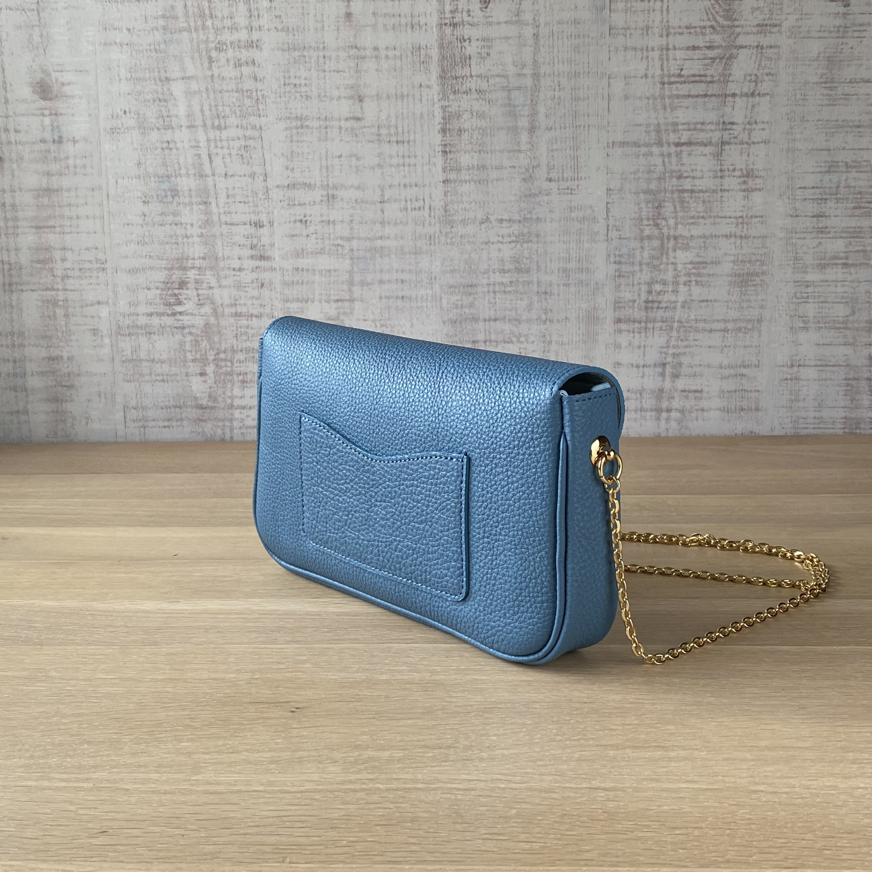 在庫一掃半額セール！！製作済、即納可！エレガントなチェーン肩掛け式ポシェット（オコシ留め式金具使用）いかがですか。