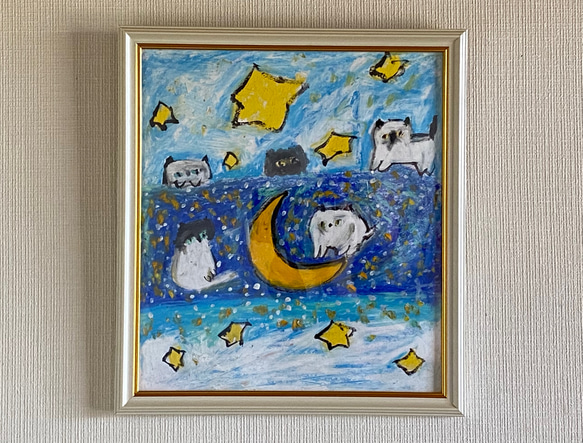 絵画 。壁掛け絵手描き【猫たちは幸せに星と月の銀河で遊んでいる