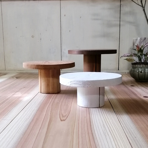 素朴な木製トレイ 観葉植物 花台 アクセサリー収納 什器 一輪挿し