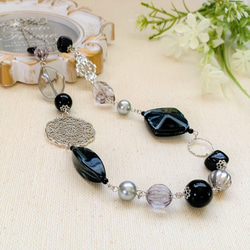 ◇ブラックとシルバーのロングネックレス ネックレス・ペンダント