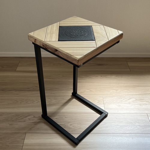 幅30cm角] サイドテーブル レトロ タイルテーブル スチール製  