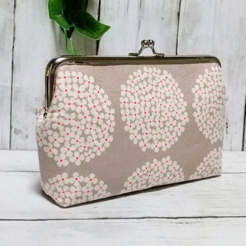 ハンドメイド✨ブラック向日葵柄カード12枚・通帳・書類ポーチ