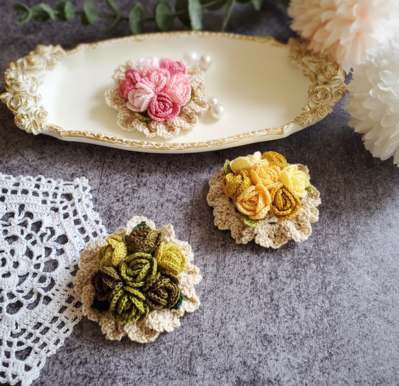 レース編みの薔薇のブーケブローチ ブローチ Puu crochet 通販