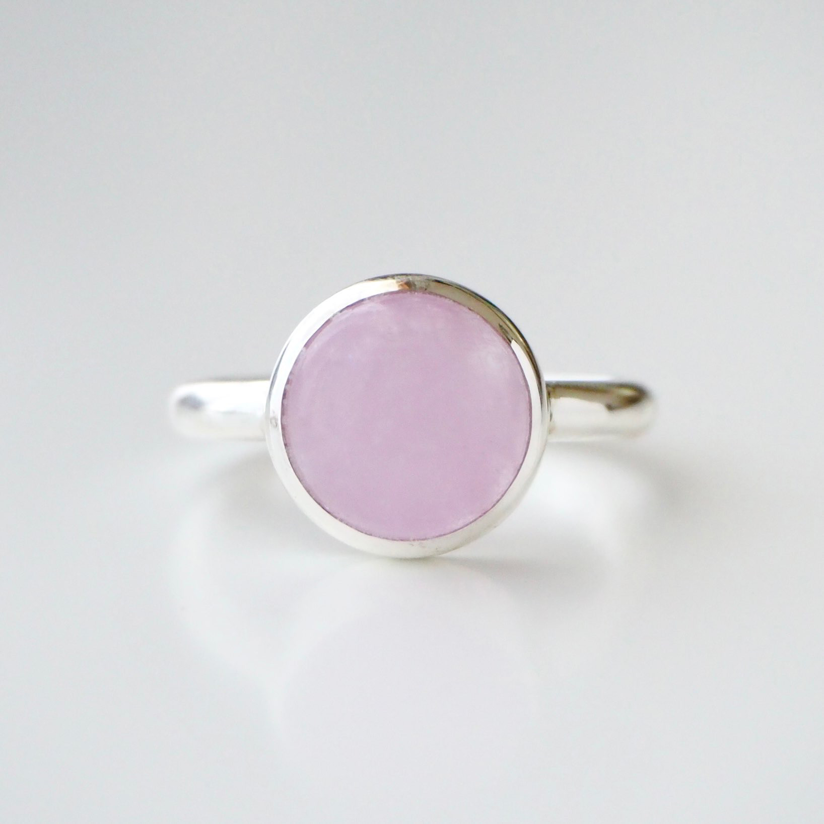 Kunzite ring -クンツァイト 天然石リング アクセサリー シンプルリング ジュエリー 桜 大粒 重ね付け-
