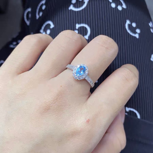 ライトブルー　オーバルカットリング　G silver 刻印あり ライトブルー オーバルカットリング G silver 刻印あり