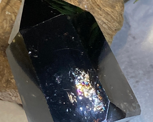 モリオン 黒水晶 結晶 水晶ポイント 邪気払い 楽天市場】○4A【黒水晶 モリオン ポイント】重さ 50g-60g