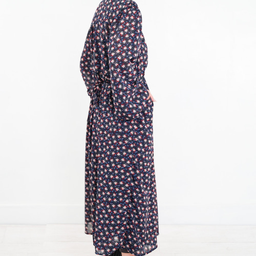 コヒナ　花柄　ネイビー ワンピース　XS コヒナ 花柄 ネイビー ワンピース XS コヒナ 花柄 ネイビー