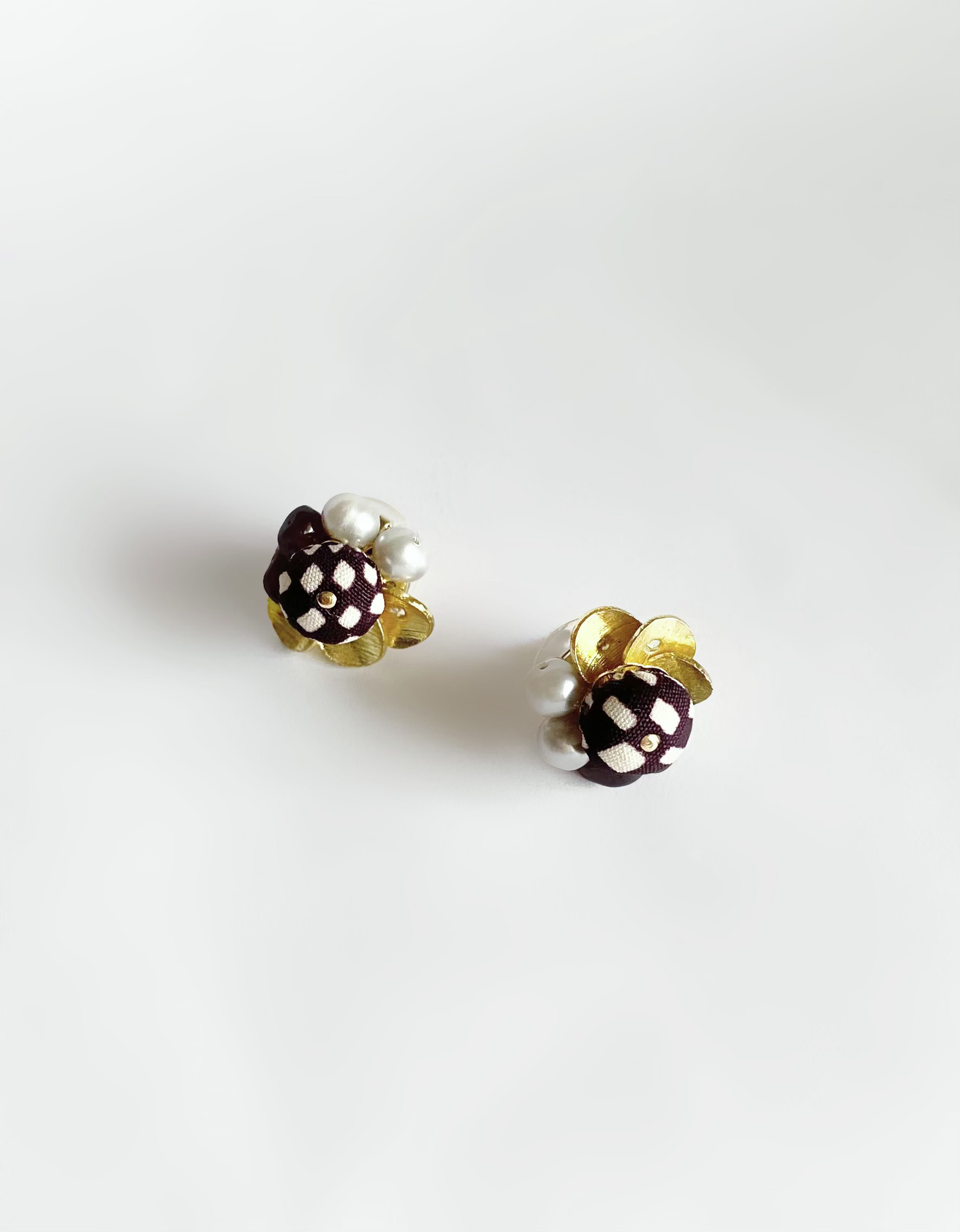 ヴィンテージ着物スタッドピアス(市松模様)