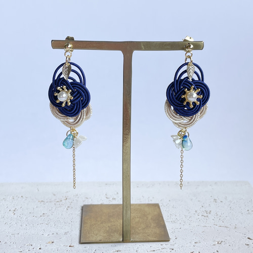 暁】水引のピアス／イヤリング ピアス（フック・チェーン） HANAHANA