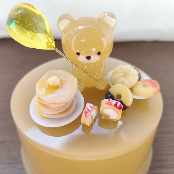 くまさんの取っ手 蓋付き小物入れ ホットケーキ ドーナツ ベージュ 誕生日プレゼント ギフト 6枚目の画像