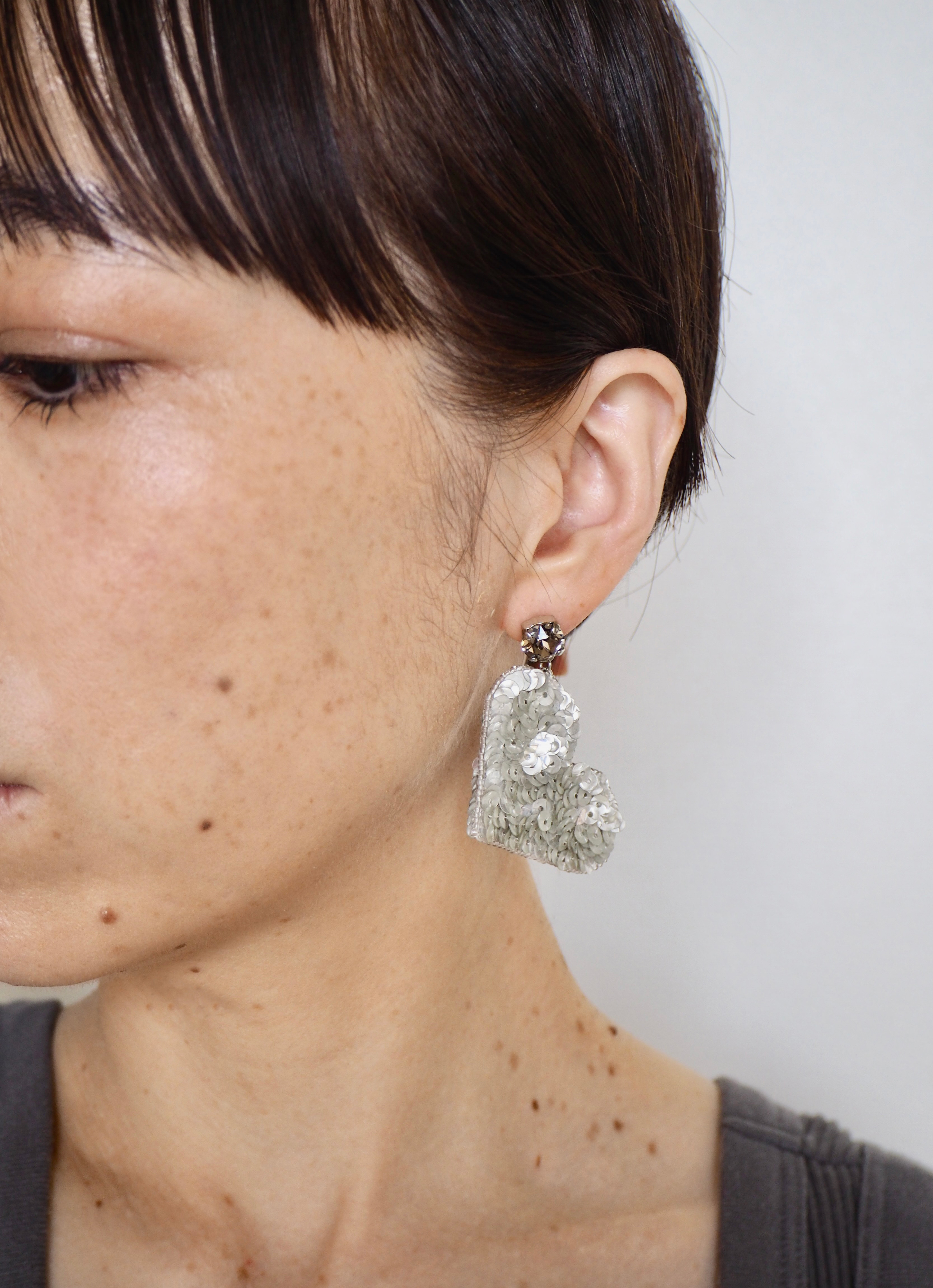 オートクチュール刺繍▫️ハートピアス / 刺繍ピアス 刺繍アクセサリー