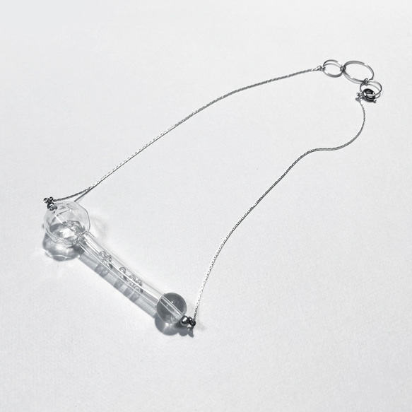 クリアガラスドームのネックレス 3枚目の画像
